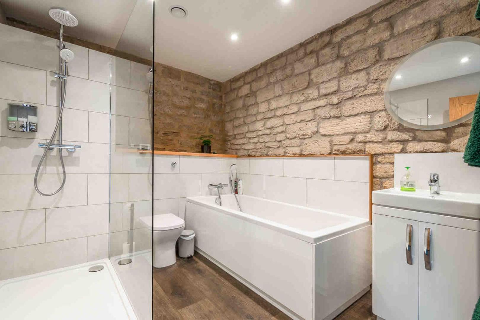 18Th Century Modern Conversion With Private Parking Appartement Bradford-On-Avon Buitenkant foto